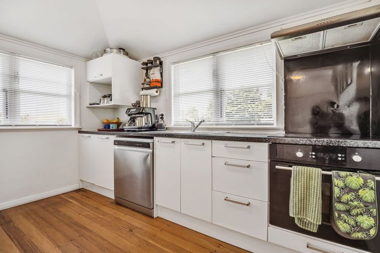 Photo of property in 2 Galway Avenue, Hamilton East, Hamilton, 3216