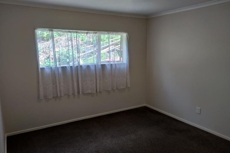 Photo of property in 9 Ryehill Close, New Lynn, Auckland, 0600