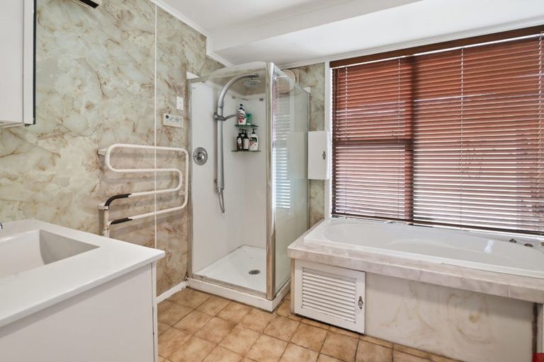 Photo of property in 19 Kotuku Place, Tokoroa, 3420