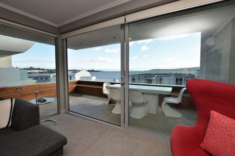 Photo of property in 15/225 Lake Terrace, Waipahihi, Taupo, 3330