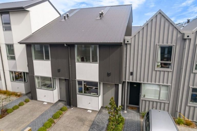 Photo of property in 44 John Street, Stokes Valley, Lower Hutt, 5019