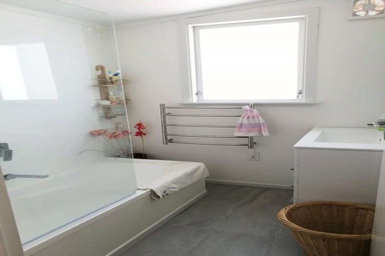 Photo of property in 39 Buckley Road, Southgate, Wellington, 6023