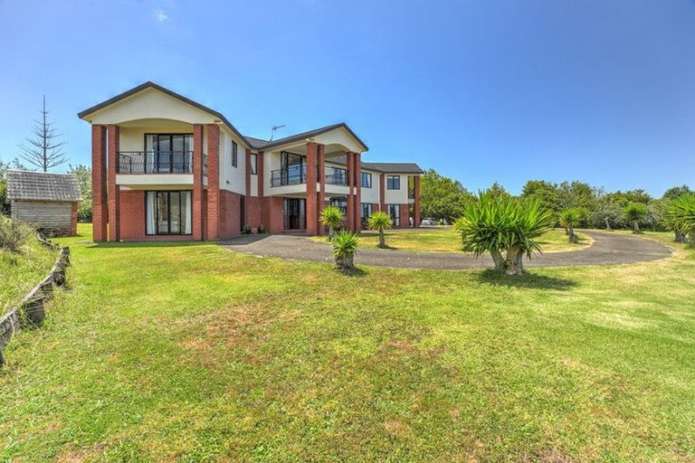 Photo of property in 260 State Highway 16, Kumeu, 0892