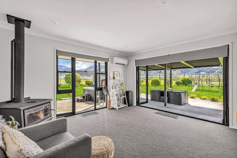 Photo of property in 22 Anderson Road, Brooklyn, Motueka, 7198