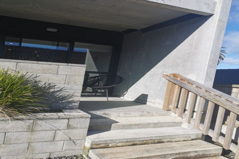 Photo of property in 206/9 East Street, Papakura, 2110