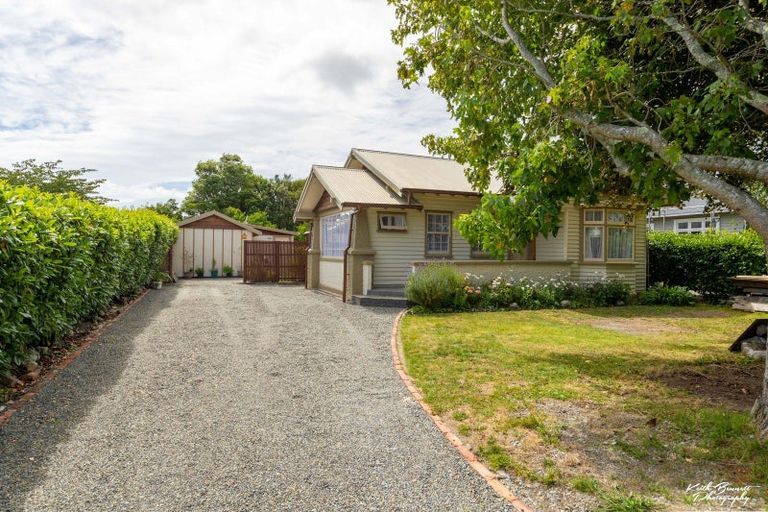 Photo of property in 22 Whakatiki Street, Trentham, Upper Hutt, 5018