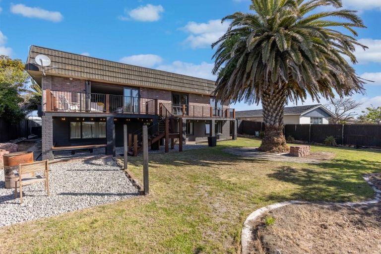 Photo of property in 22 Sandra Street, South New Brighton, Christchurch, 8062