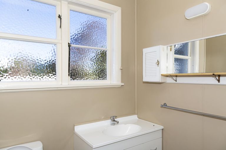 Photo of property in 17 Witham Street, Oamaru North, Oamaru, 9400