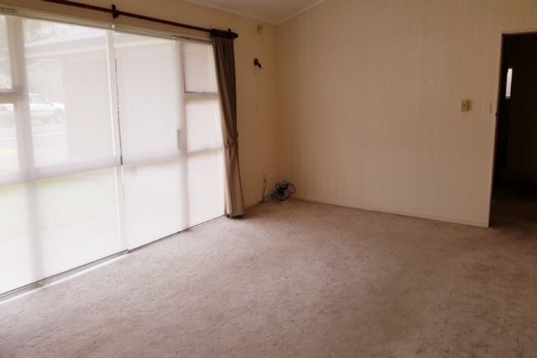 Photo of property in 64 Fairway Drive, Te Kamo, Whangarei, 0112