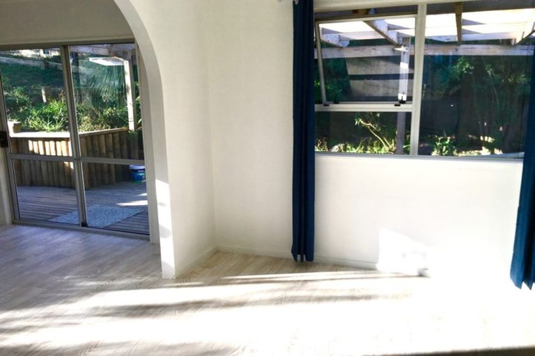 Photo of property in 1/48 Nigel Road, Browns Bay, Auckland, 0630