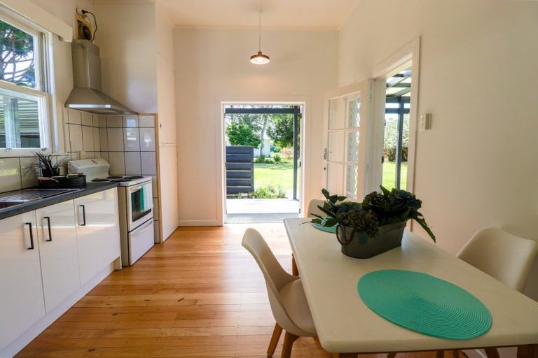 Photo of property in 24 Craig Road, Outer Kaiti, Gisborne, 4010