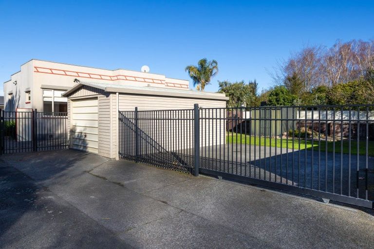 Photo of property in 103 Main Rd Clive, Clive, 4102