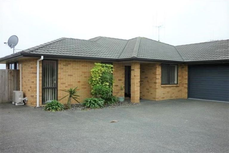 Photo of property in 23 Beachmere Place, Papamoa Beach, Papamoa, 3118