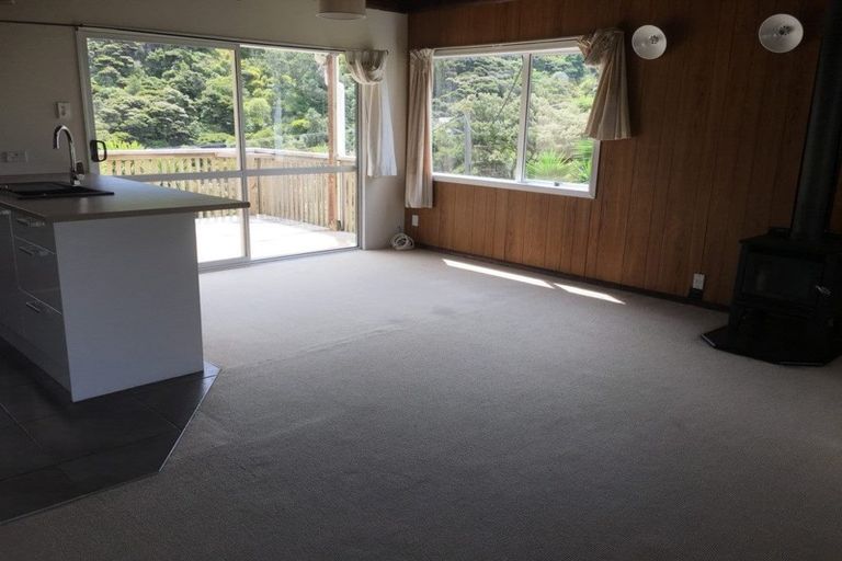 Photo of property in 37 Bay View Road, Whangarei Heads, Whangarei, 0174