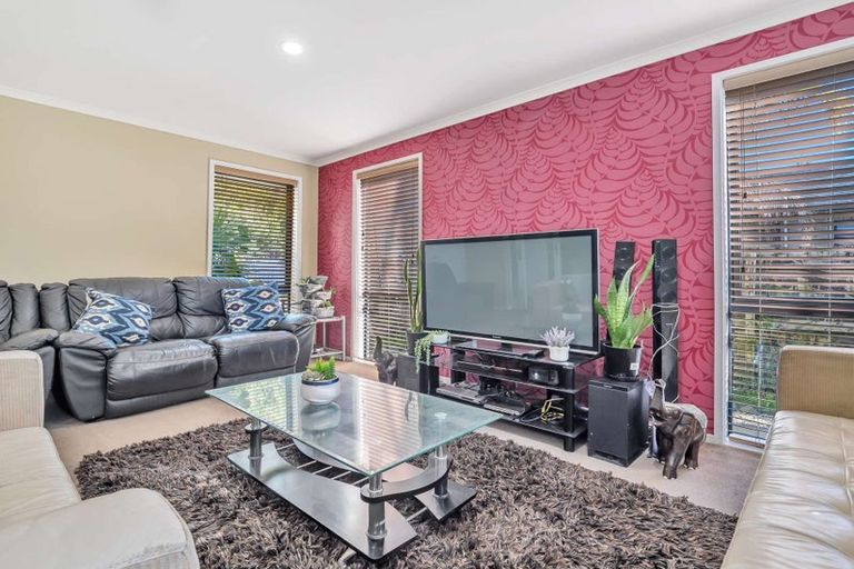 Photo of property in 45b Springs Road, Parakai, 0830