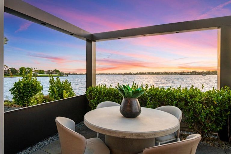 Photo of property in 6b Arkley Avenue, Farm Cove, Auckland, 2012