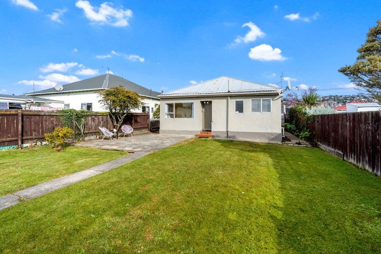 Photo of property in 50 Kirkcaldy Street, South Dunedin, Dunedin, 9012
