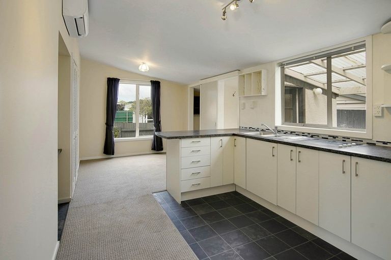 Photo of property in 21 Montgomery Street, Cheviot, 7310