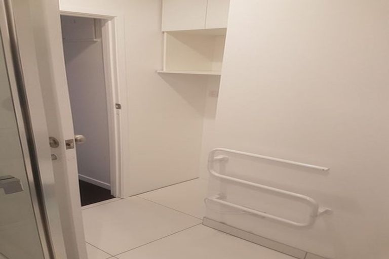 Photo of property in 153 Browns Bay Road, Browns Bay, Auckland, 0630