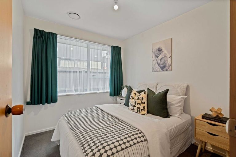 Photo of property in 3/5 Broadbent Street, Riccarton, Christchurch, 8041