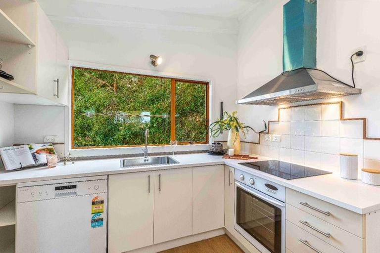 Photo of property in 1 Redwing Street, Browns Bay, Auckland, 0630