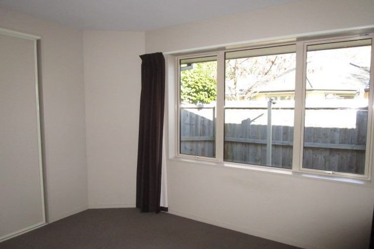 Photo of property in 24 John Campbell Crescent, Hillmorton, Christchurch, 8024
