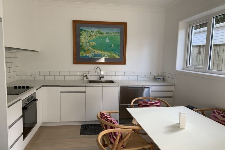 Photo of property in 79a Grant Road, Thorndon, Wellington, 6011