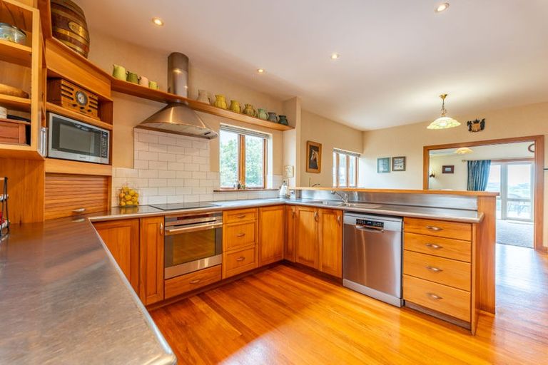 Photo of property in 1 Evans Street, Maori Hill, Timaru, 7910