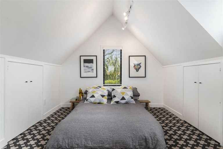 Photo of property in 9 Quebec Road, Milford, Auckland, 0620