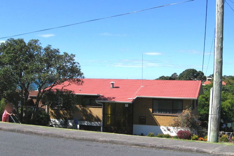 Photo of property in 1/19 Oban Road, Browns Bay, Auckland, 0630