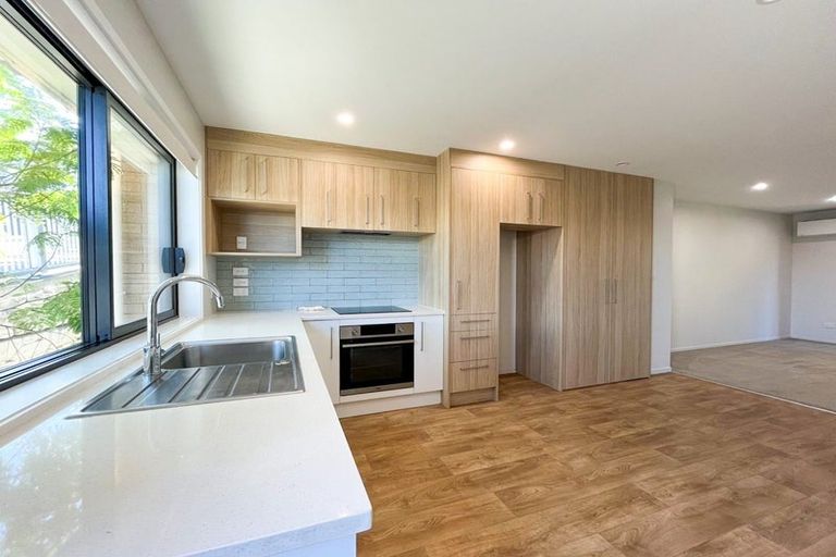 Photo of property in 29 Tima Lane, Mangere Bridge, Auckland, 2022