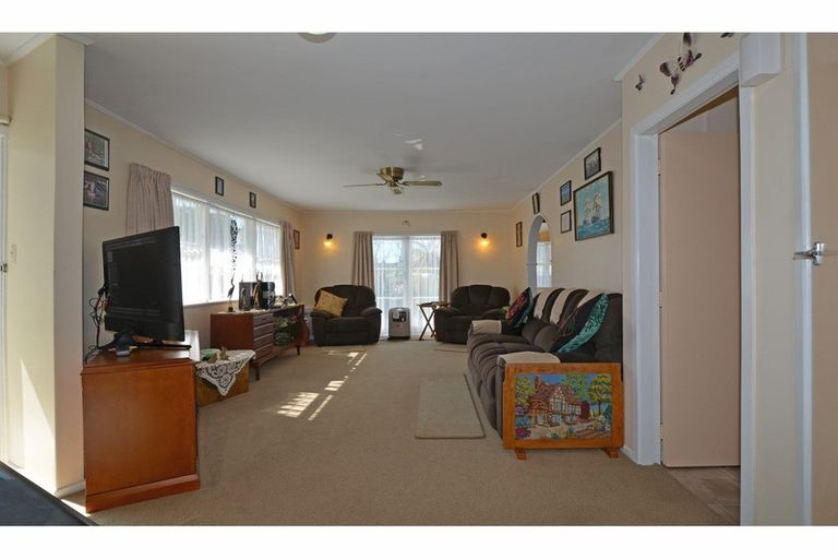 Photo of property in 49 Holyoake Crescent, Kawerau, 3127