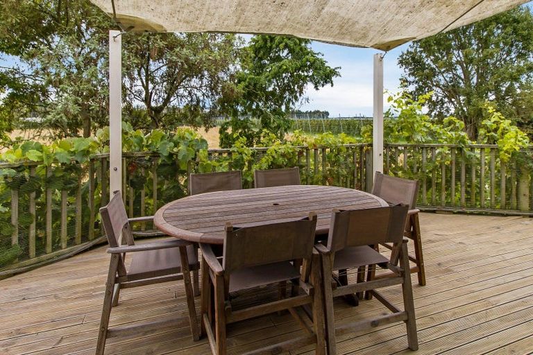 Photo of property in 476 Falvey Road, Levels, Timaru, 7975