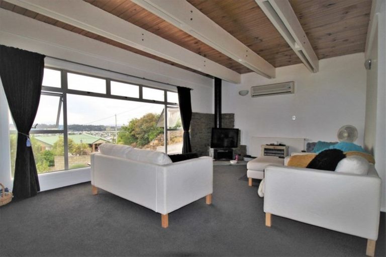 Photo of property in 4 View Road, Bridge Hill, Alexandra, 9320