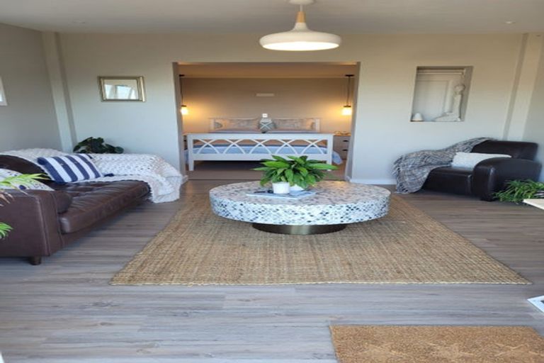 Photo of property in 7 Ringwood Street, Torbay, Auckland, 0630