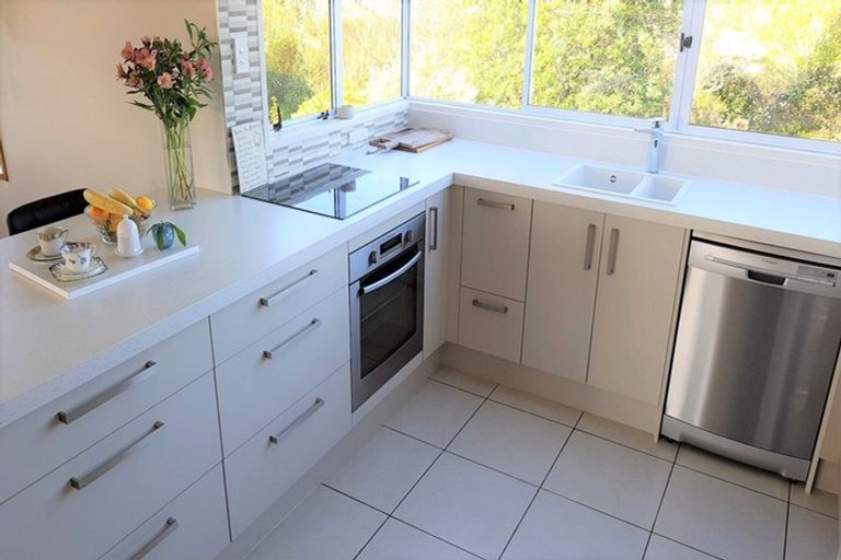 Photo of property in 78 Golf Links Road, Ruatapu, 7883