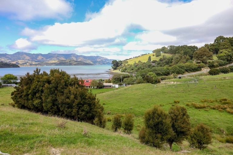 Photo of property in 6025 Christchurch Akaroa Road, Duvauchelle, 7583