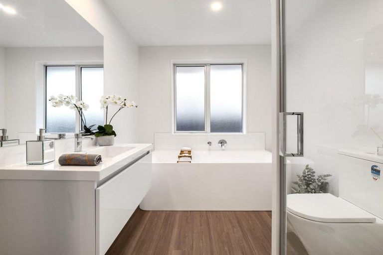 Photo of property in 31 Emmett Street, Shirley, Christchurch, 8013