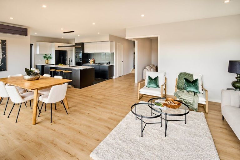 Photo of property in 15 Yorkshire Close, Whitby, Porirua, 5024