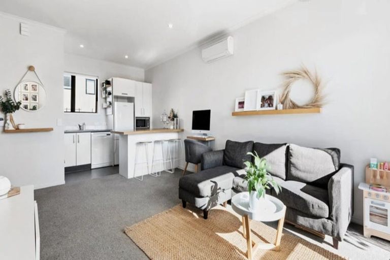 Photo of property in 13 Onekiritea Road, Hobsonville, Auckland, 0616