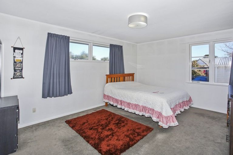 Photo of property in 25 Mcannalley Street, Manurewa East, Auckland, 2102