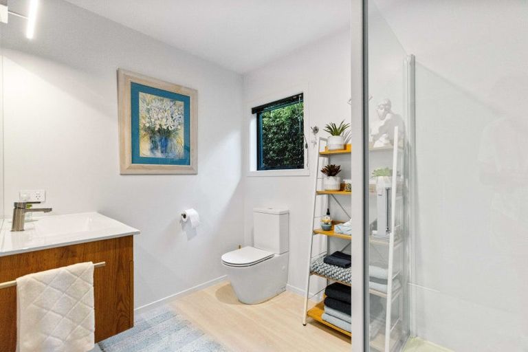 Photo of property in 21 Little Maude Drive, Lake Hawea, Wanaka, 9382