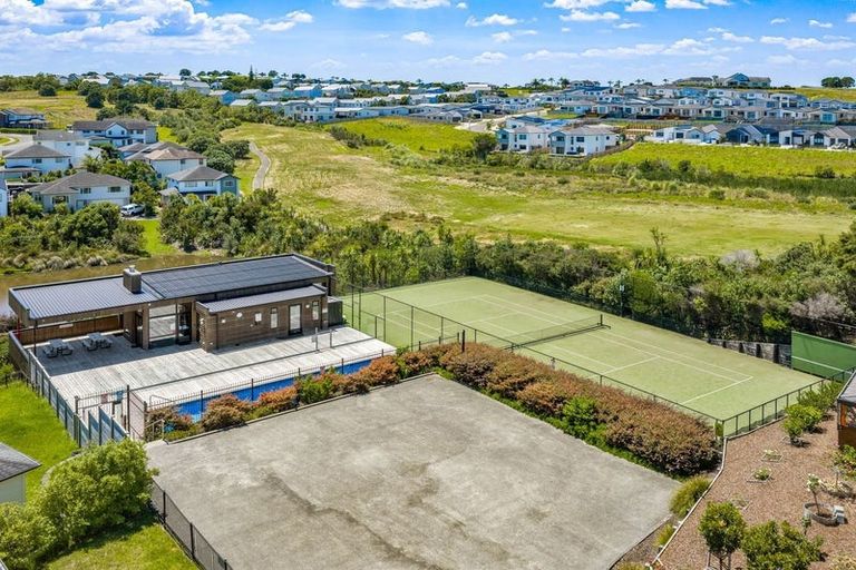 Photo of property in 7 Discovery Drive, Gulf Harbour, Whangaparaoa, 0930