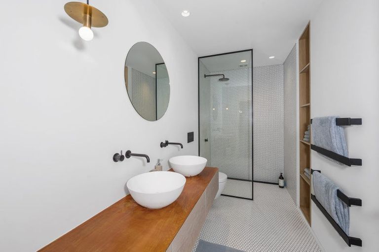 Photo of property in 57 Taumata Road, Omaha, 0986