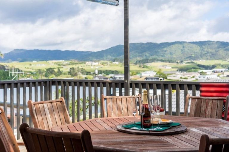 Photo of property in 7a Anchorage Road, Mangawhai Heads, Mangawhai, 0505