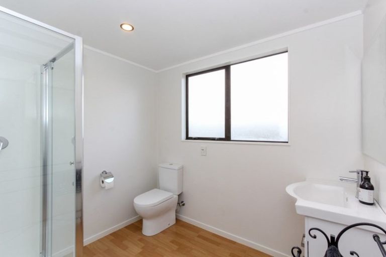 Photo of property in 10 Antonia Place, Bell Block, New Plymouth, 4312