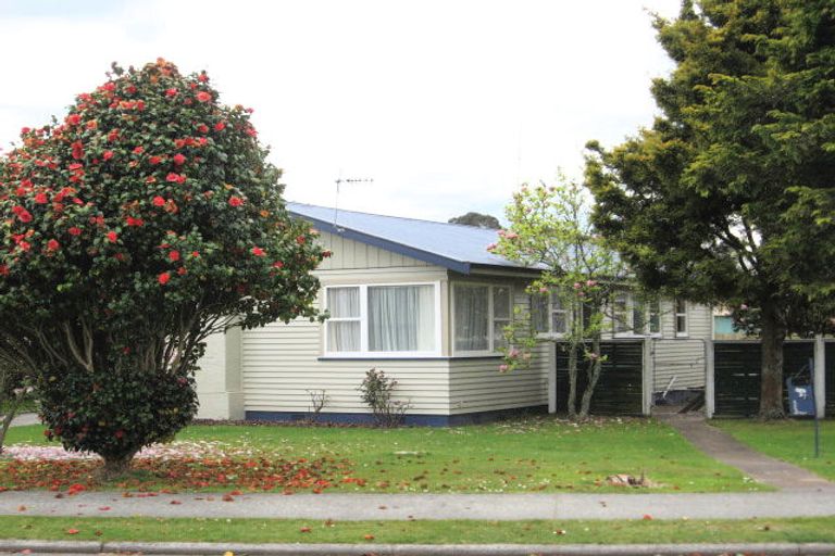 Photo of property in 37 Corlett Street, Utuhina, Rotorua, 3015