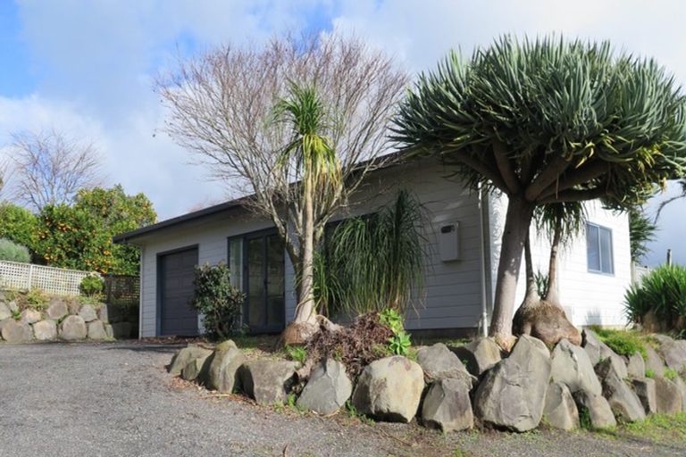 Photo of property in 181b Omokoroa Road, Omokoroa, 3114
