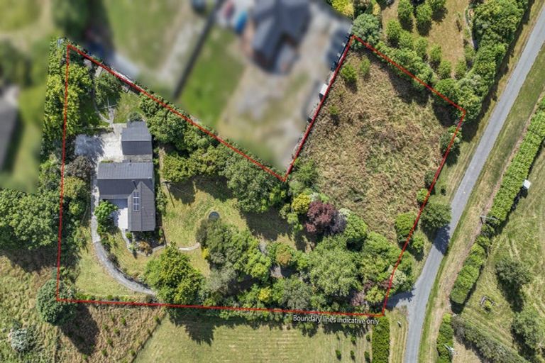 Photo of property in 12 Bowen Street, Southbridge, 7602