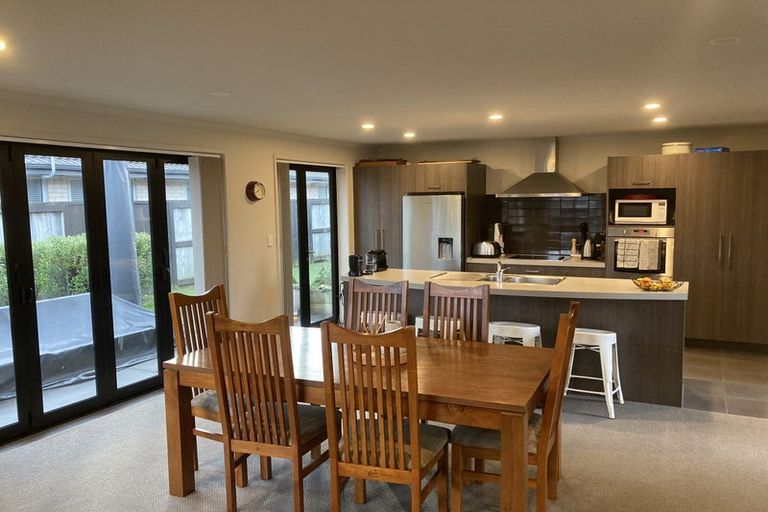 Photo of property in 51 Carrington Drive, Papamoa Beach, Papamoa, 3118